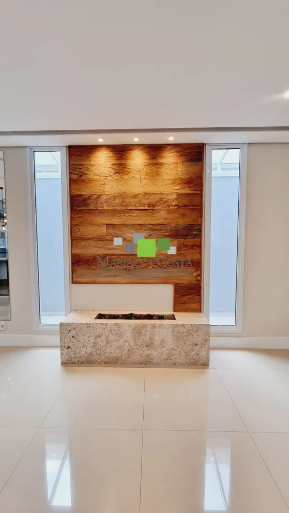 Casa, 3 quartos, 300 m² - Foto 1
