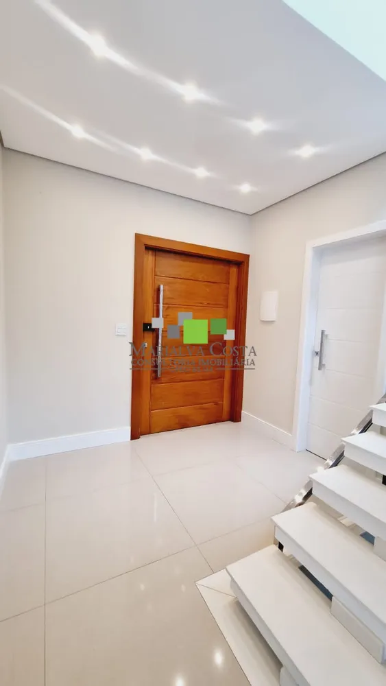 Casa, 3 quartos, 300 m² - Foto 3
