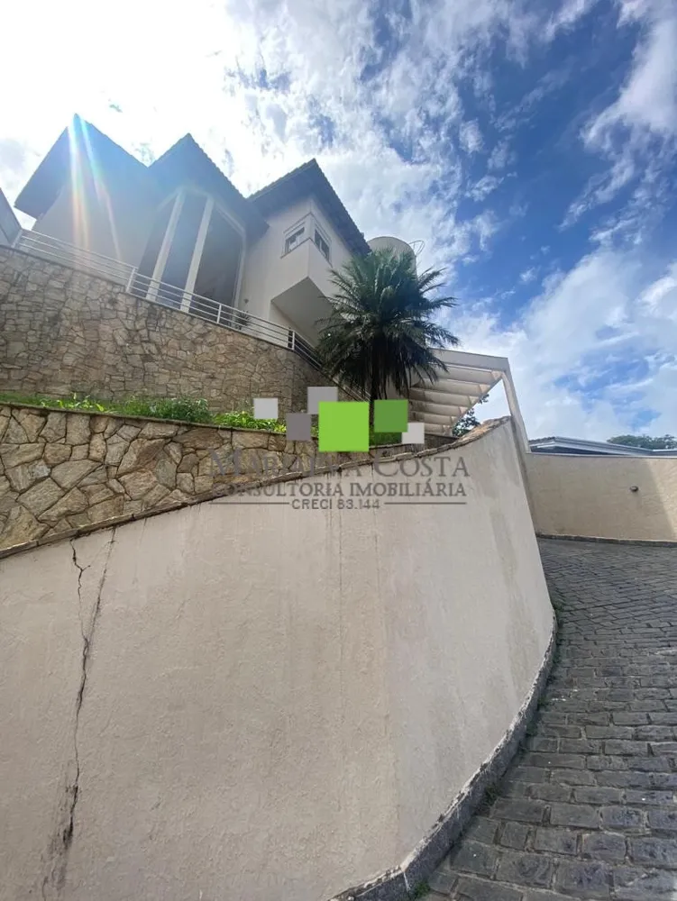 Casa, 4 quartos, 1000 m² - Foto 1