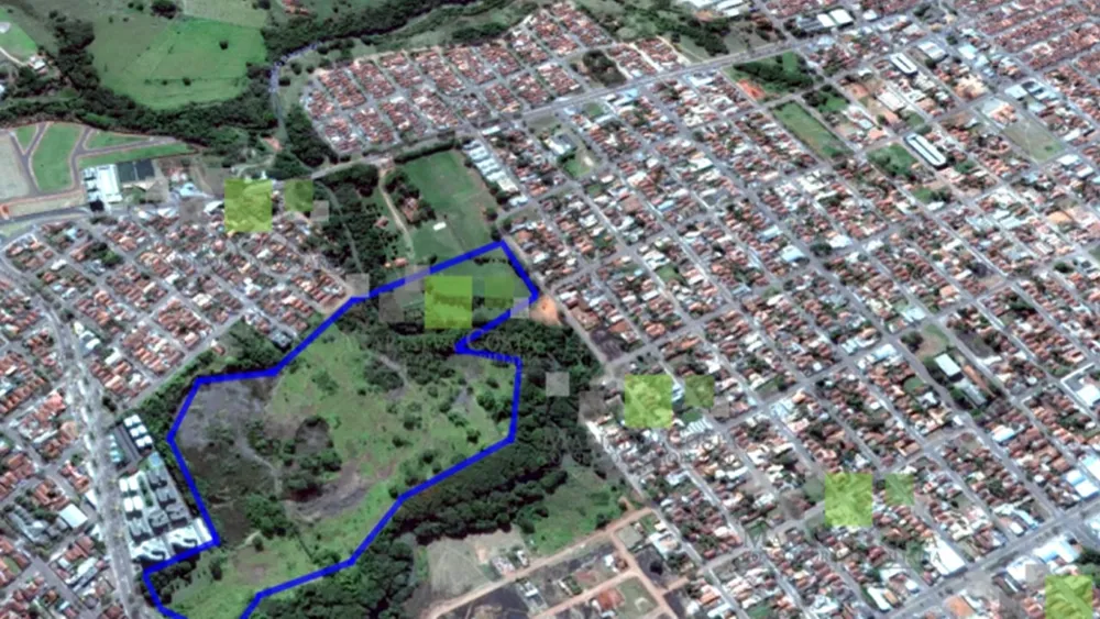 Terreno, 16 hectares - Foto 1