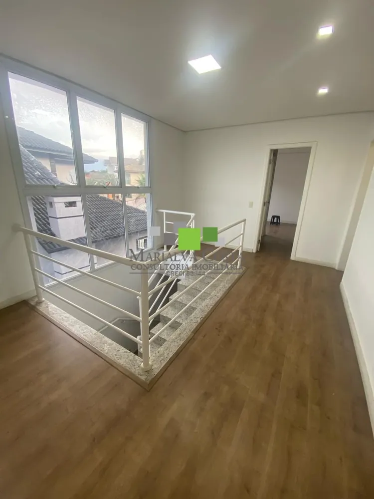 Casa, 4 quartos, 246 m² - Foto 8