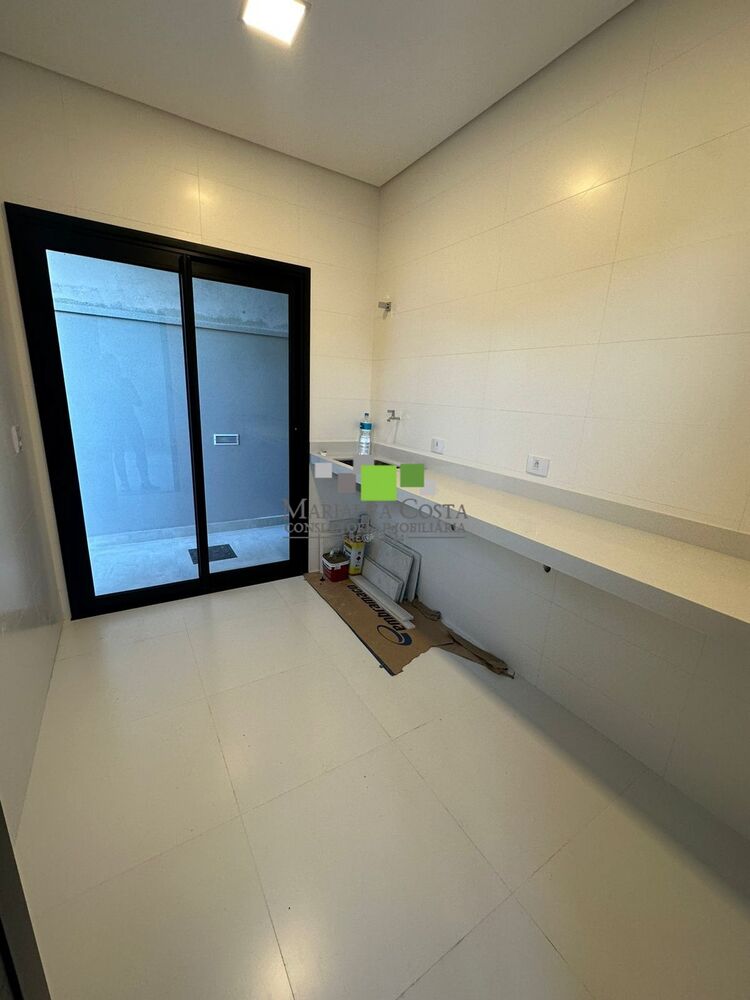 Casa à venda com 5 quartos - Foto 1