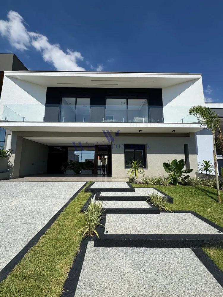 Casa, 4 quartos, 275 m² - Foto 1