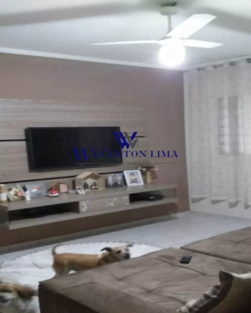 Casa à venda com 2 quartos, 174m² - Foto 4