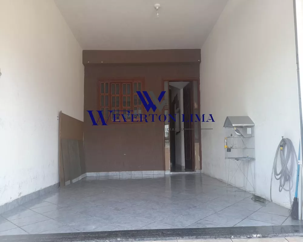 Casa à venda e aluguel com 5 quartos, 244m² - Foto 2