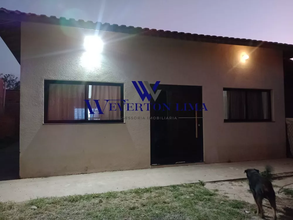 Chácara à venda com 3 quartos, 130m² - Foto 1