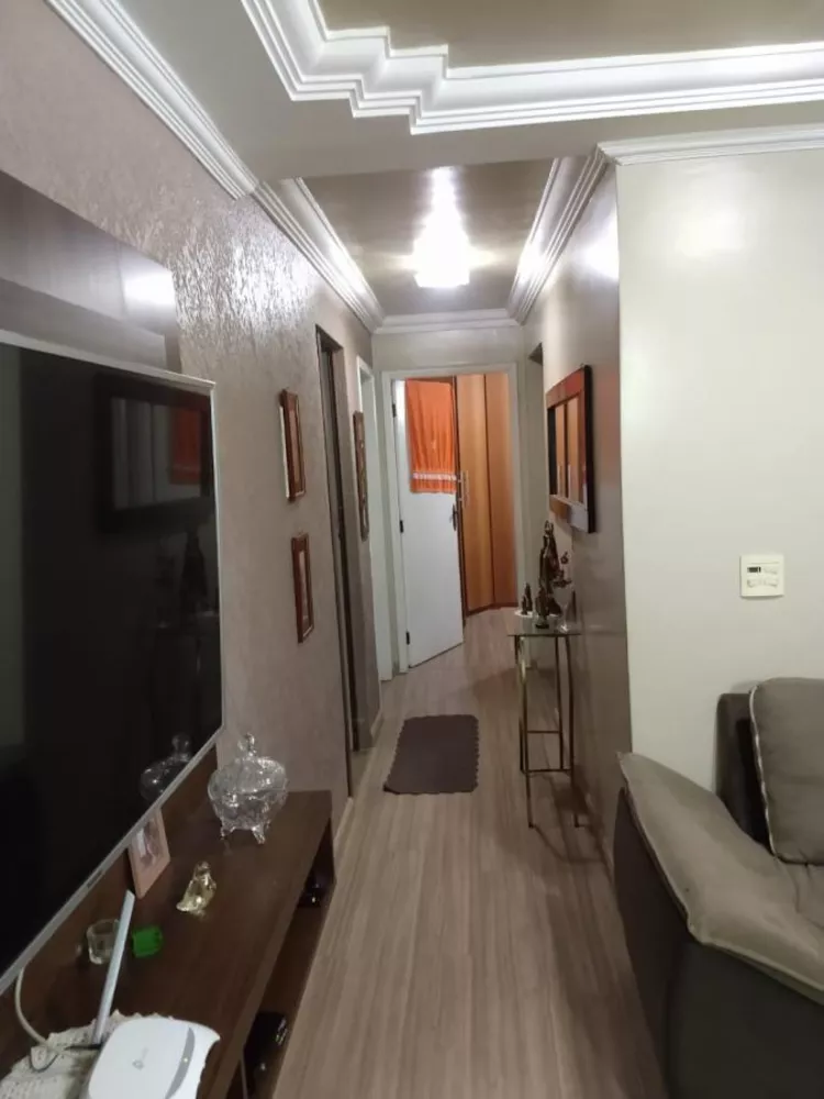 Apartamento à venda com 3 quartos, 70m² - Foto 1