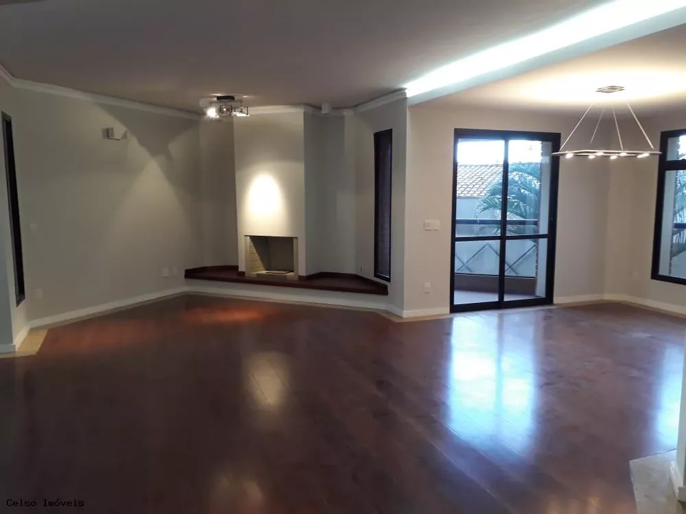 Apartamento à venda com 4 quartos, 260m² - Foto 1