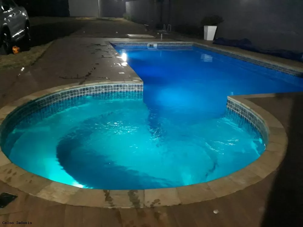 Chácara à venda com 2 quartos, 1000m² - Foto 3