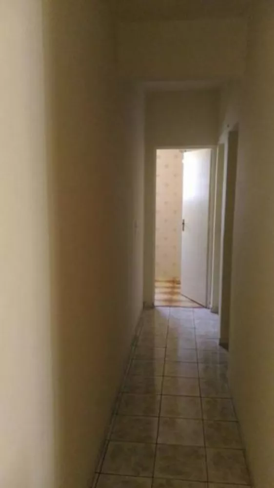 Apartamento à venda com 2 quartos, 80m² - Foto 2