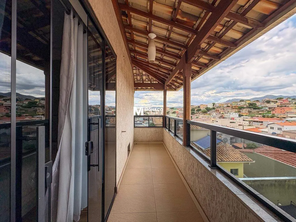 Casa, 5 quartos, 223 m² - Foto 3