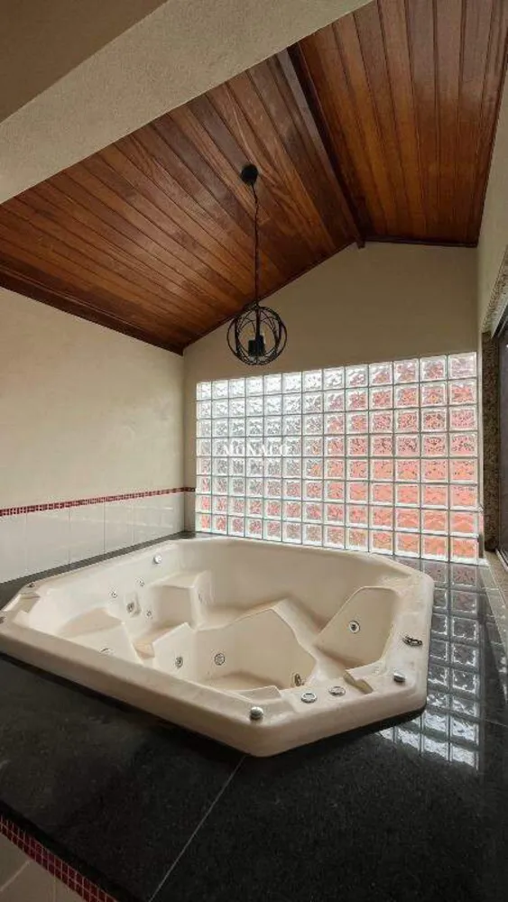 Casa, 4 quartos, 223 m² - Foto 3