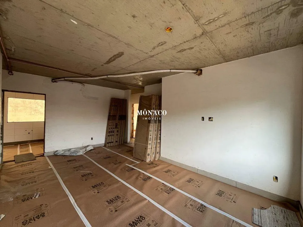 Apartamento, 3 quartos, 140 m² - Foto 2
