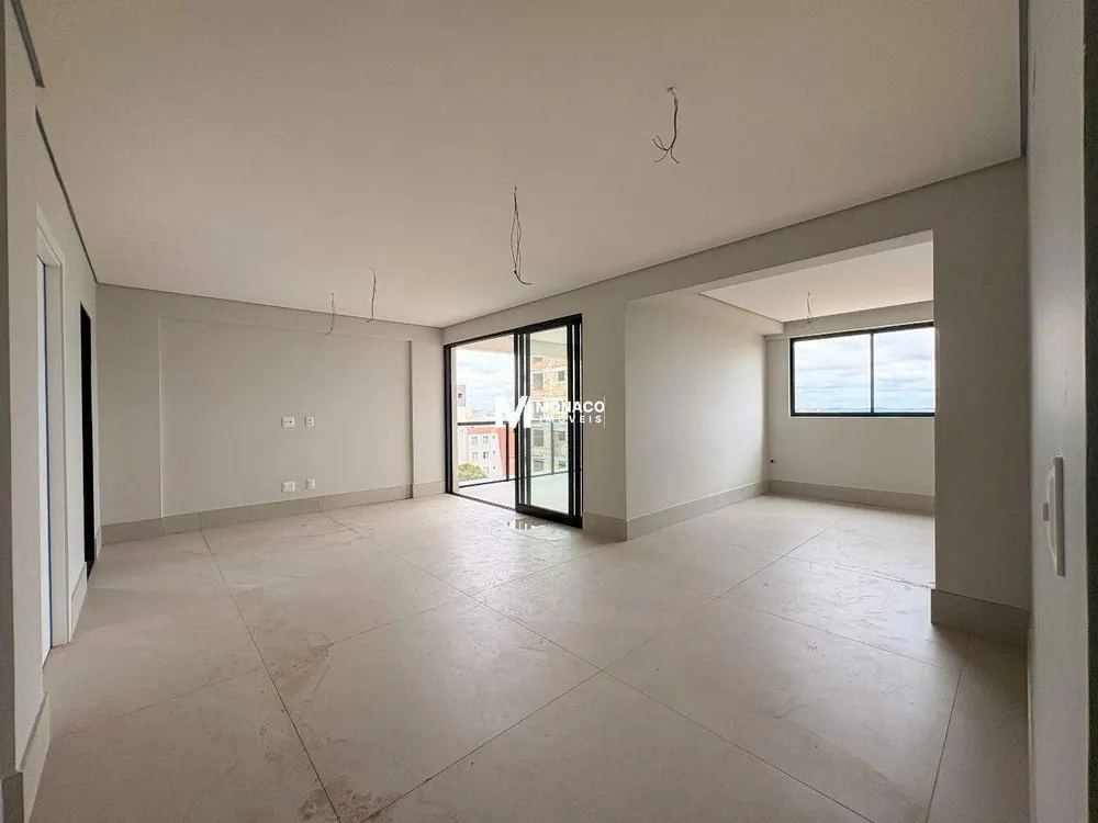 Apartamento, 3 quartos, 145 m² - Foto 2