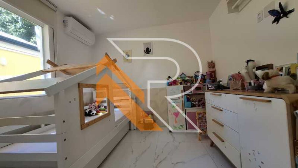 Casa à venda e aluguel com 3 quartos, 168m² - Foto 21