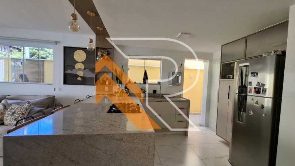 Casa à venda e aluguel com 3 quartos, 168m² - Foto 9