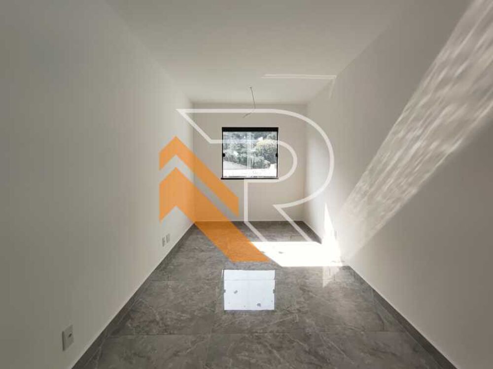 Casa à venda com 4 quartos, 131m² - Foto 7
