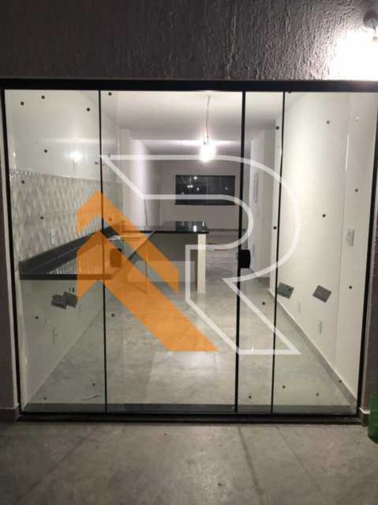 Casa à venda com 4 quartos, 131m² - Foto 4