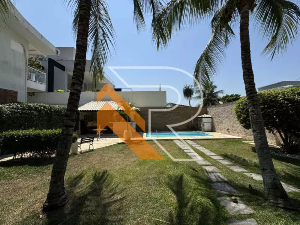 Casa de Condomínio à venda com 4 quartos, 355m² - Foto 7