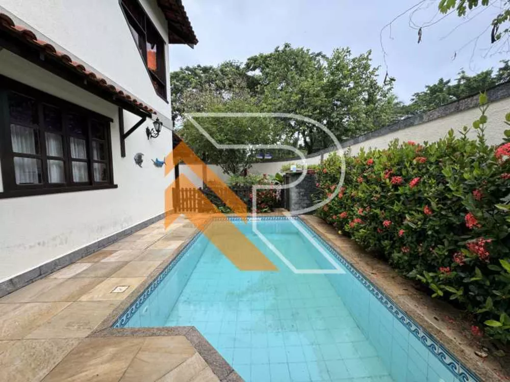Casa, 3 quartos, 212 m² - Foto 9