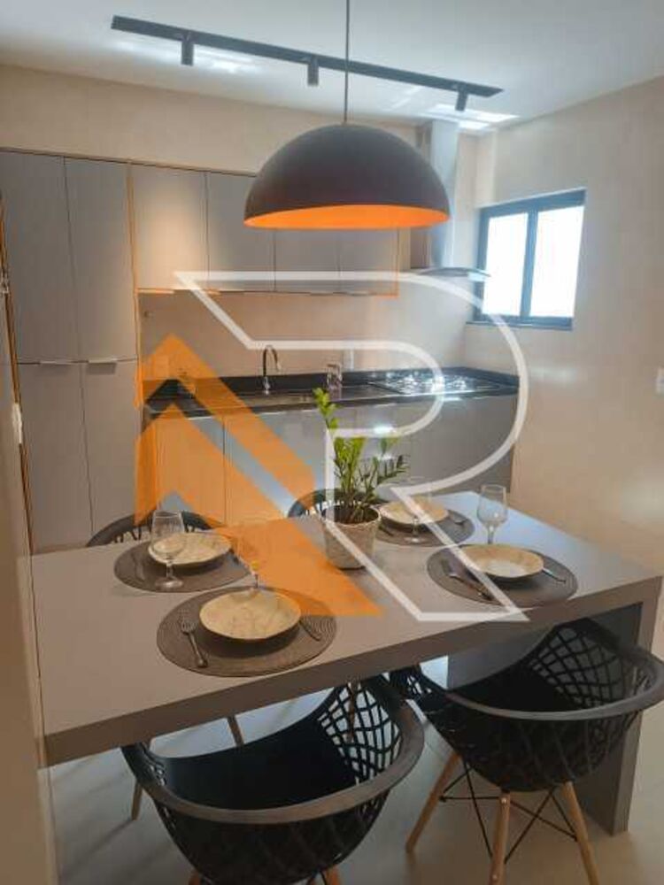 Casa à venda com 3 quartos, 120m² - Foto 1