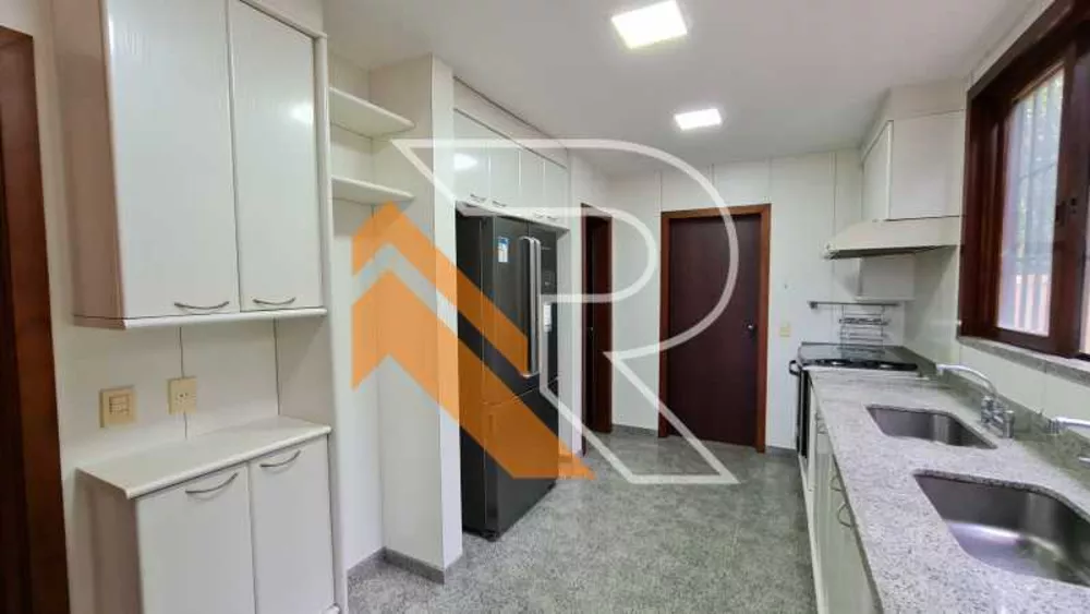 Casa, 4 quartos, 650 m² - Foto 19