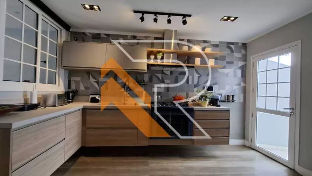 Casa, 3 quartos, 297 m² - Foto 7