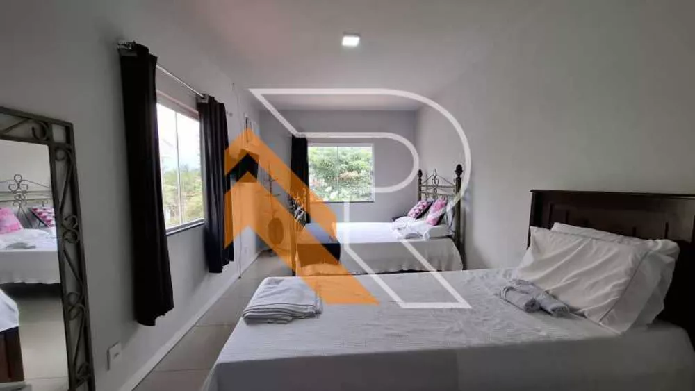 Casa, 6 quartos, 274 m² - Foto 8