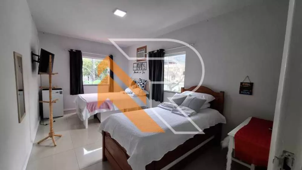 Casa, 6 quartos, 274 m² - Foto 15