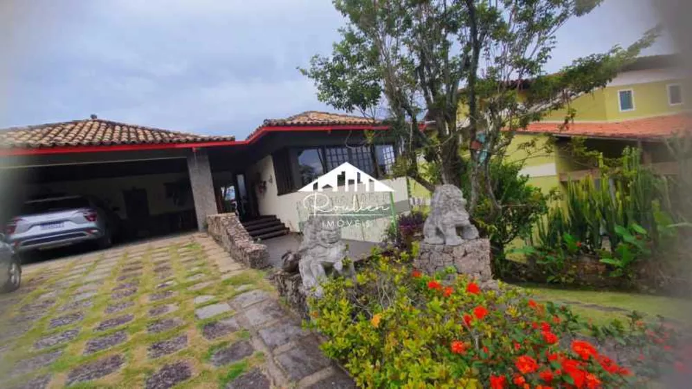 Casa de Condomínio à venda com 5 quartos, 407m² - Foto 2