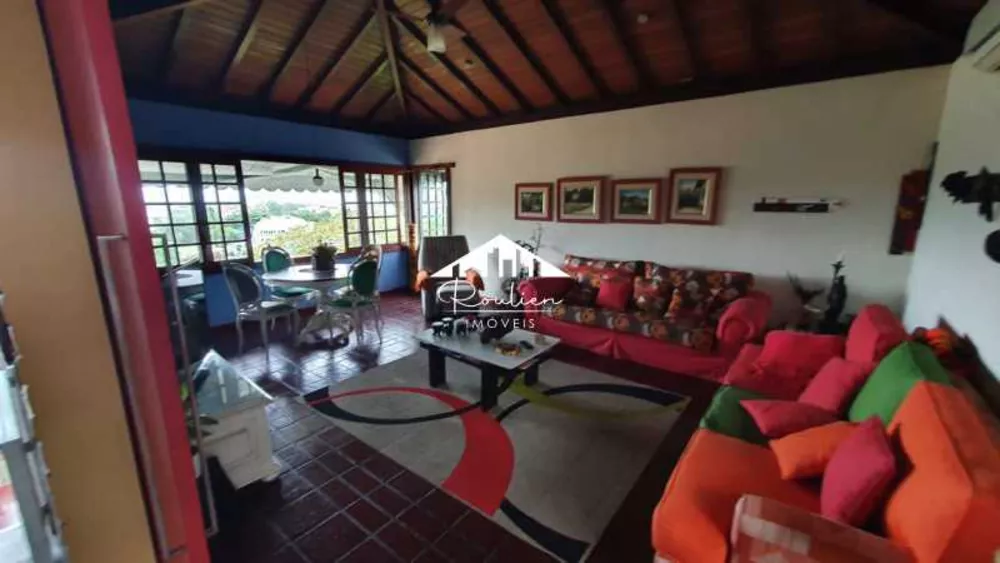 Casa de Condomínio à venda com 5 quartos, 407m² - Foto 7