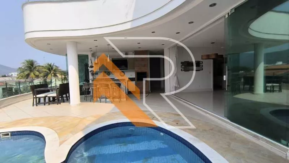 Casa de Condomínio à venda com 4 quartos, 393m² - Foto 1