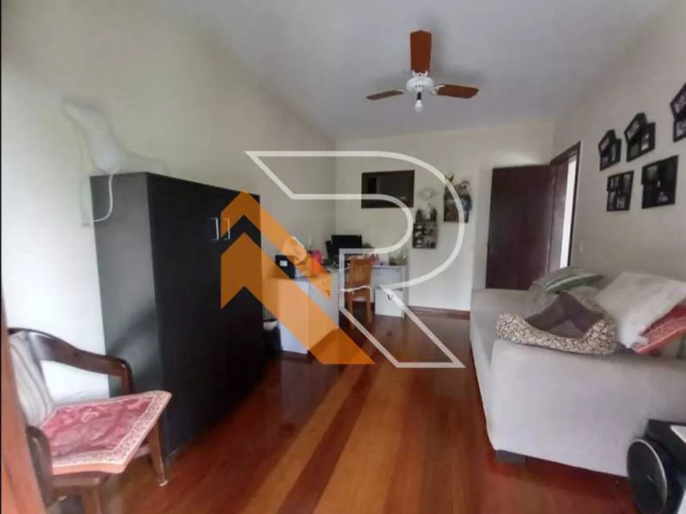 Casa, 3 quartos, 300 m² - Foto 13