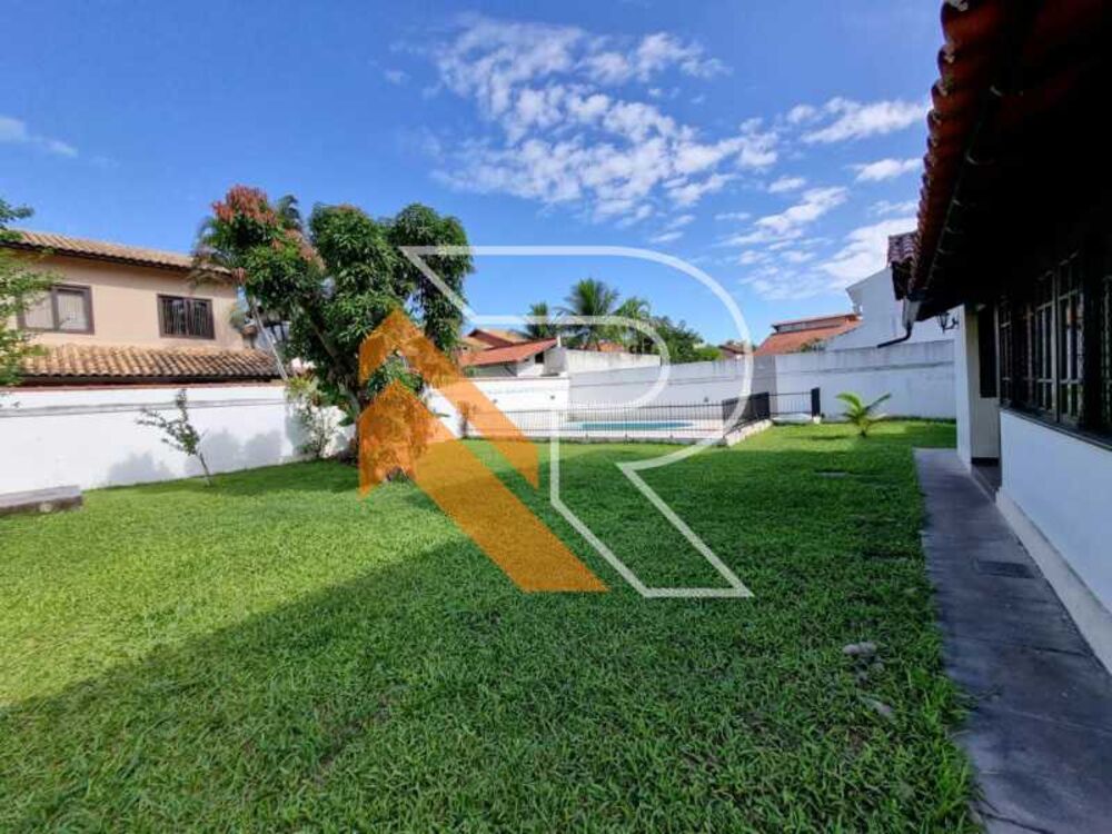 Casa, 3 quartos, 300 m² - Foto 1