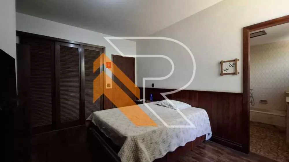 Casa, 4 quartos, 334 m² - Foto 17