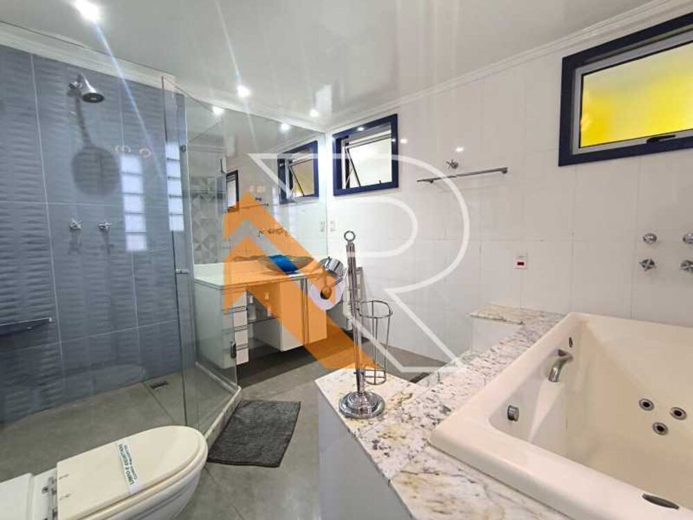 Casa para alugar com 5 quartos, 300m² - Foto 20