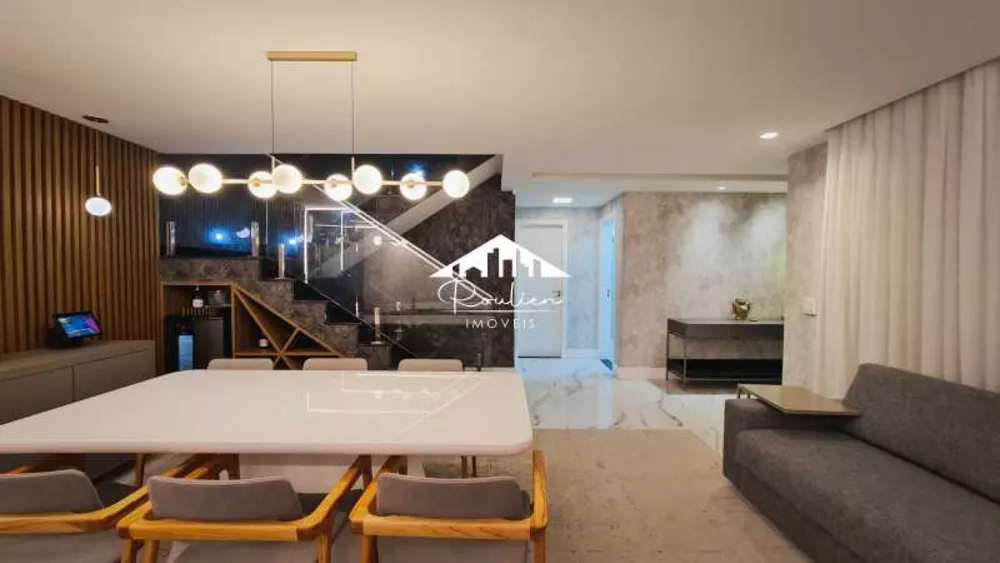 Casa, 4 quartos, 218 m² - Foto 1