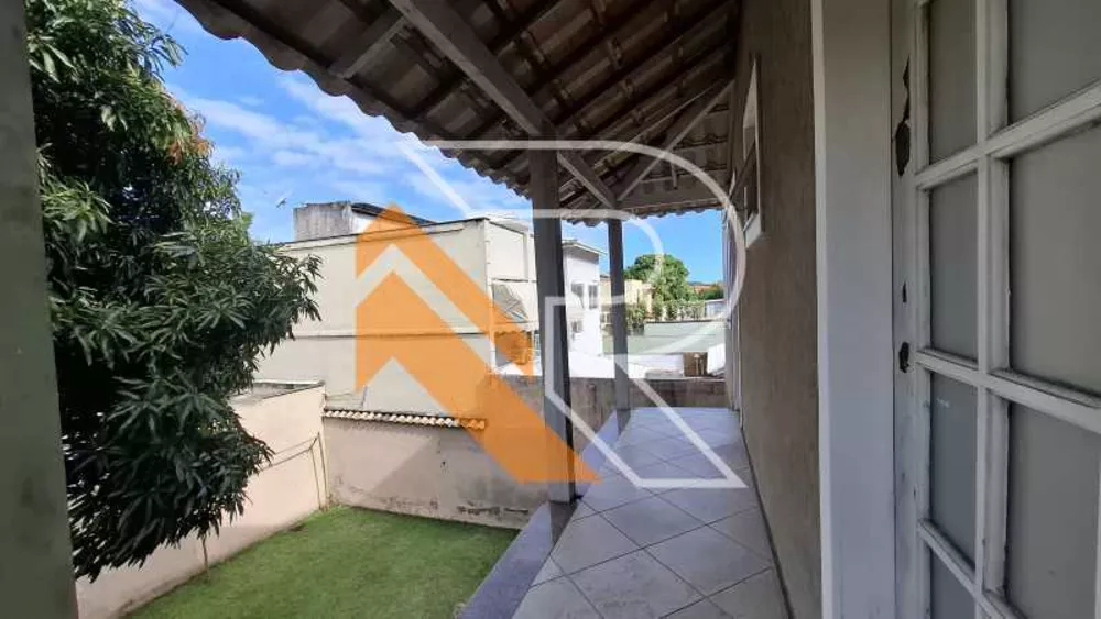 Casa, 5 quartos, 206 m² - Foto 4