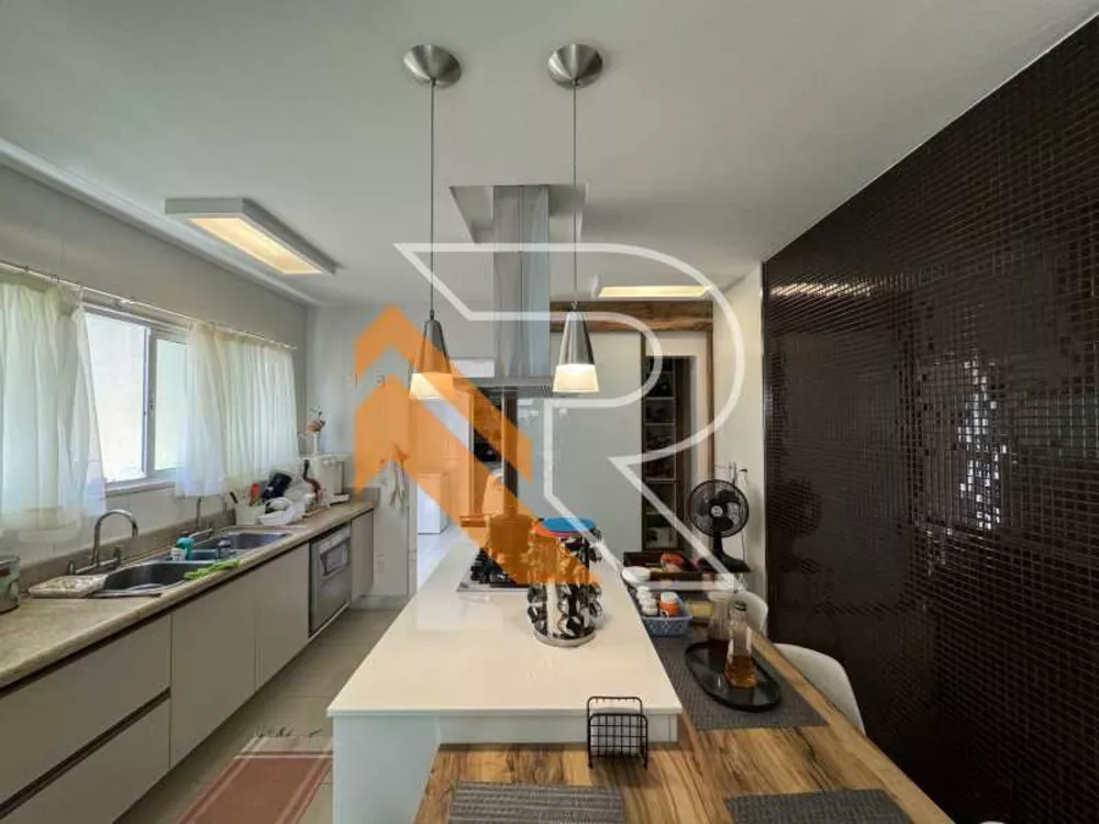 Casa, 5 quartos, 418 m² - Foto 1