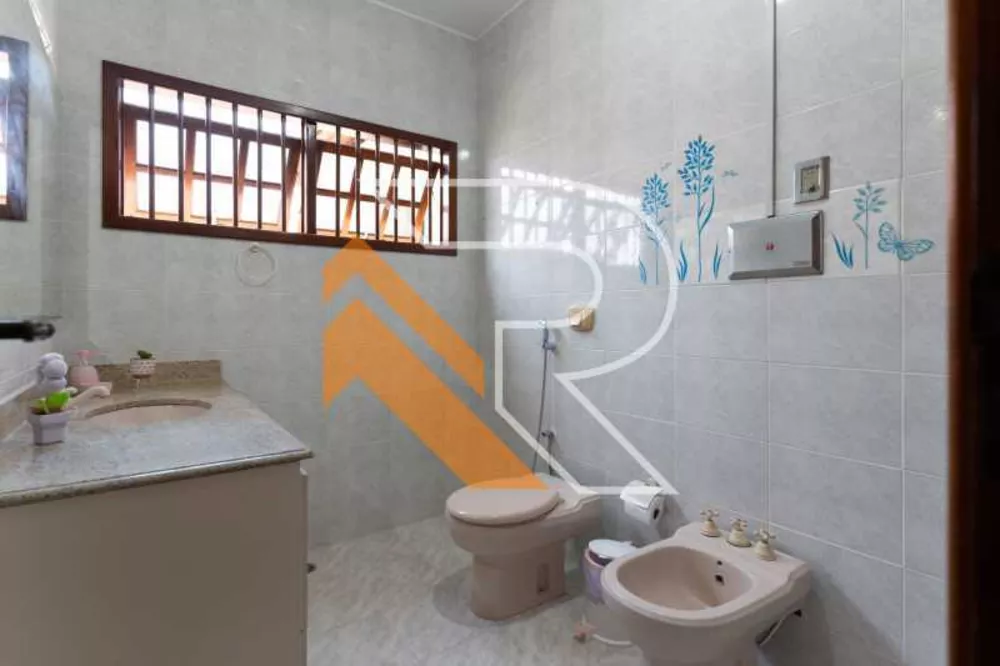 Casa, 5 quartos, 300 m² - Foto 24