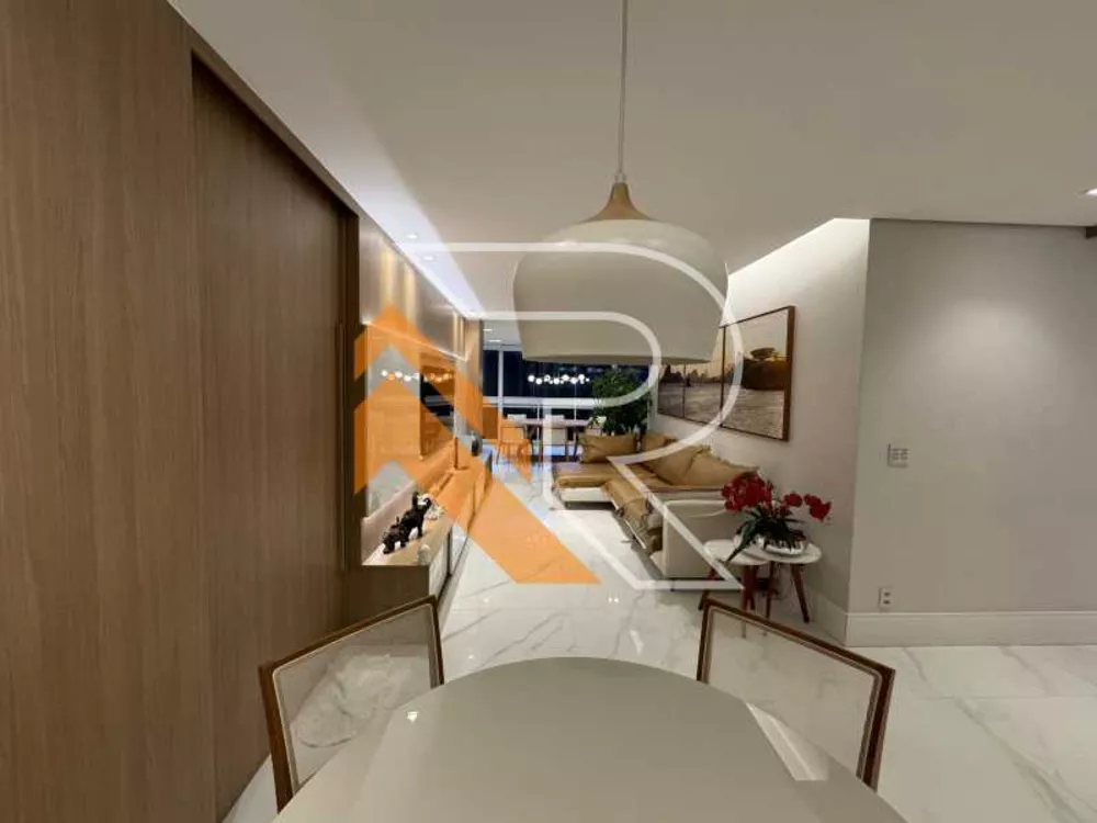 Cobertura, 3 quartos, 211 m² - Foto 4