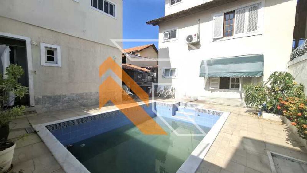 Casa, 6 quartos, 235 m² - Foto 21