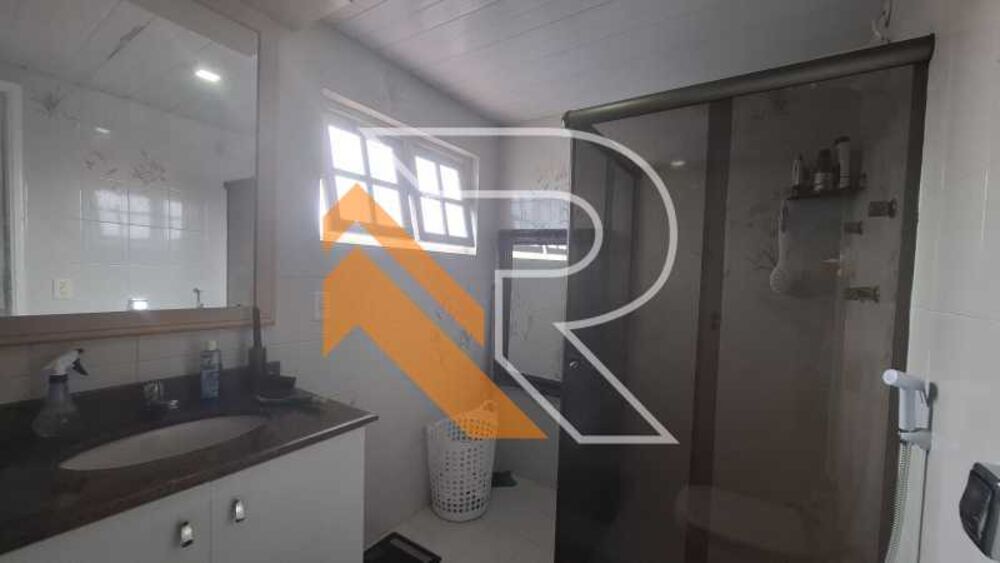 Casa, 6 quartos, 235 m² - Foto 9