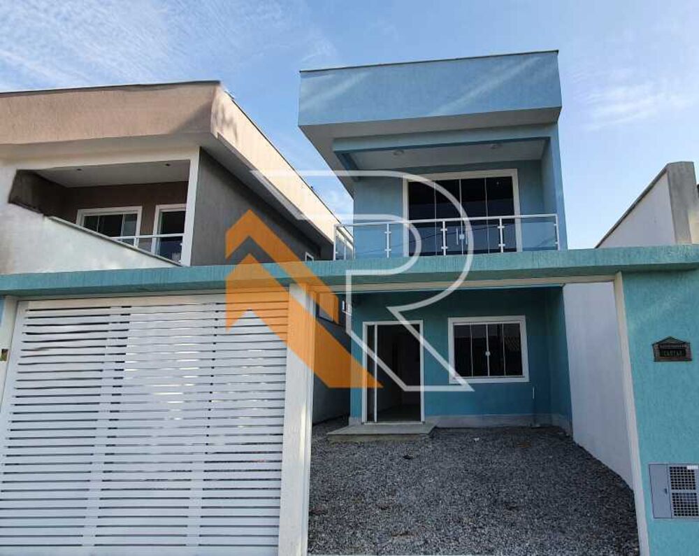 Casa à venda com 4 quartos, 176m² - Foto 2
