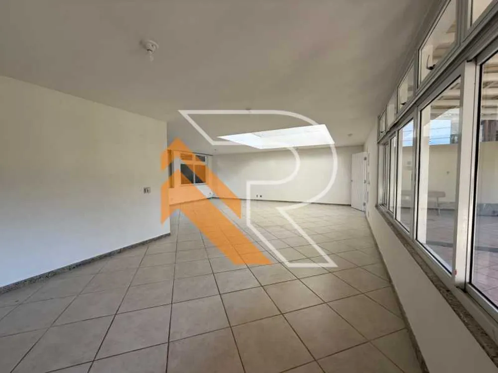 Casa, 3 quartos, 331 m² - Foto 8