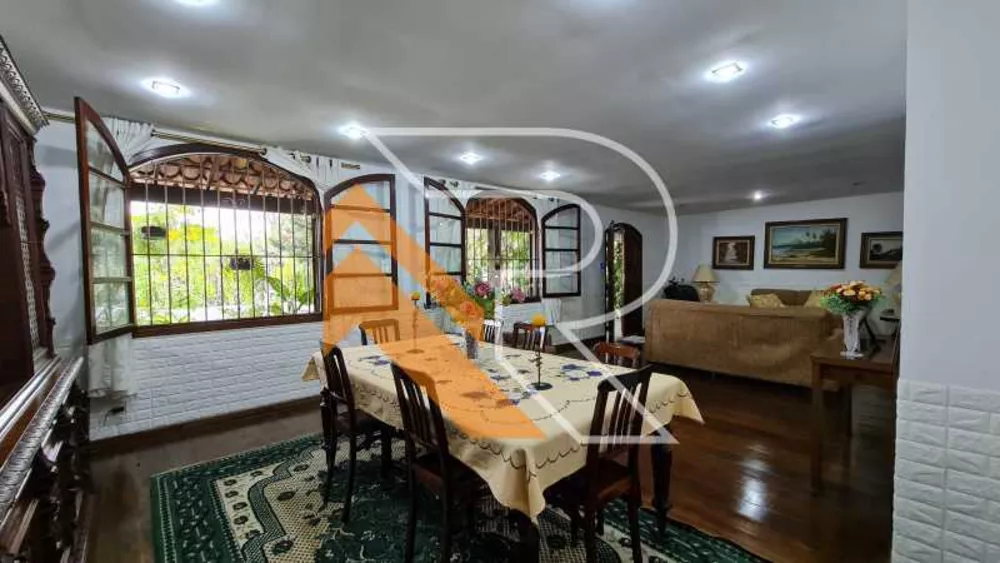 Casa, 4 quartos, 300 m² - Foto 21