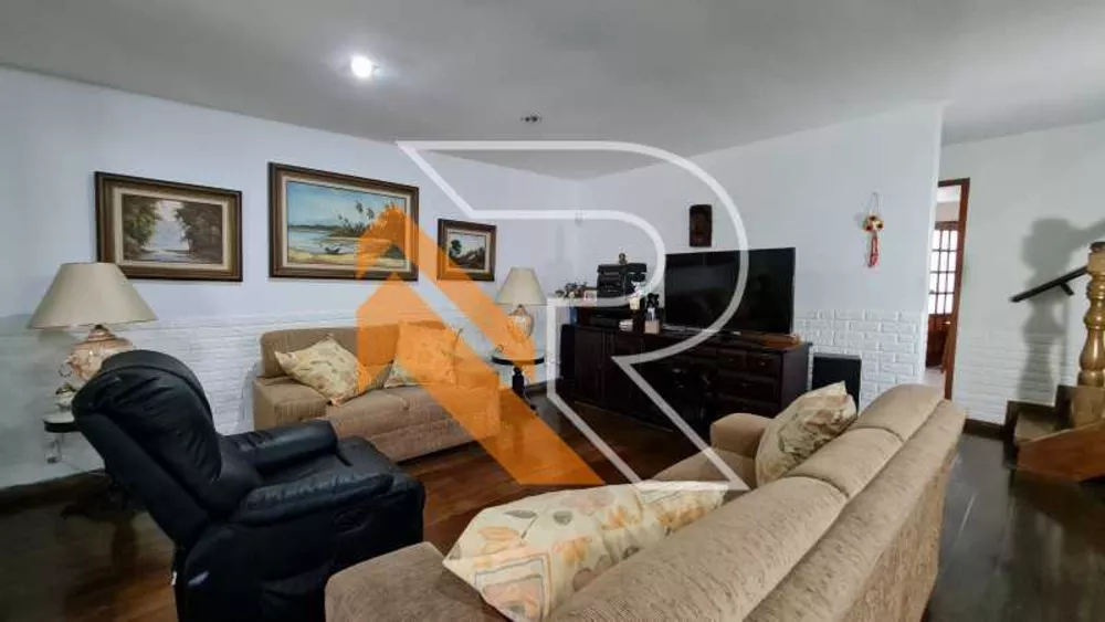 Casa, 4 quartos, 300 m² - Foto 30