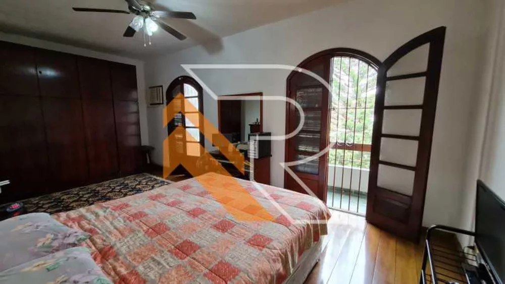 Casa, 4 quartos, 300 m² - Foto 19