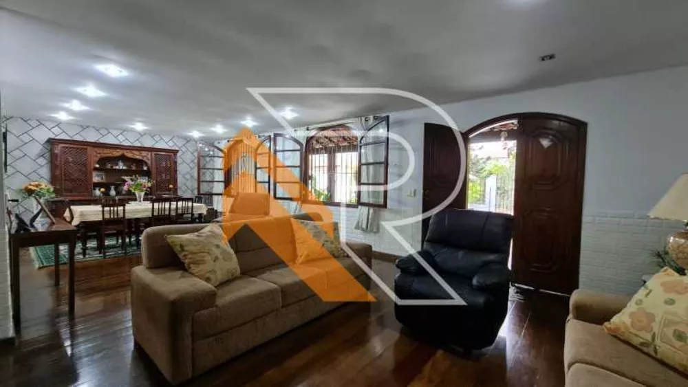Casa, 4 quartos, 300 m² - Foto 22