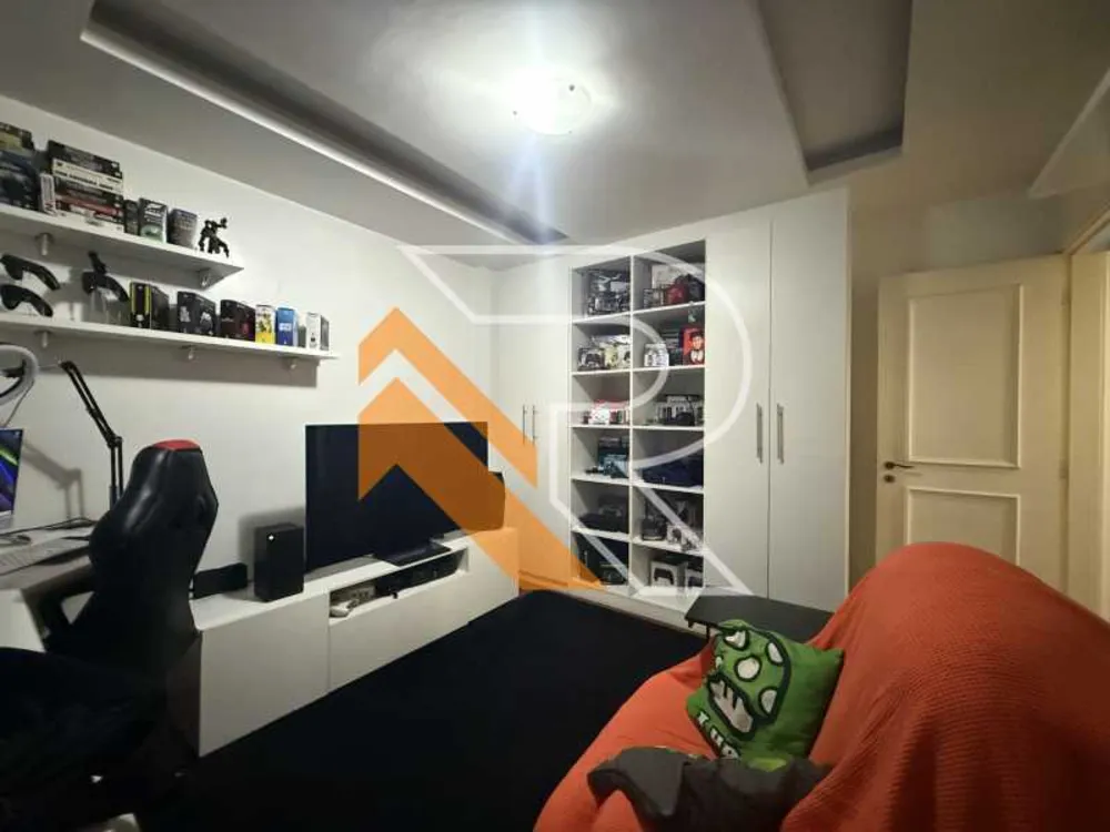 Apartamento, 4 quartos, 247 m² - Foto 2